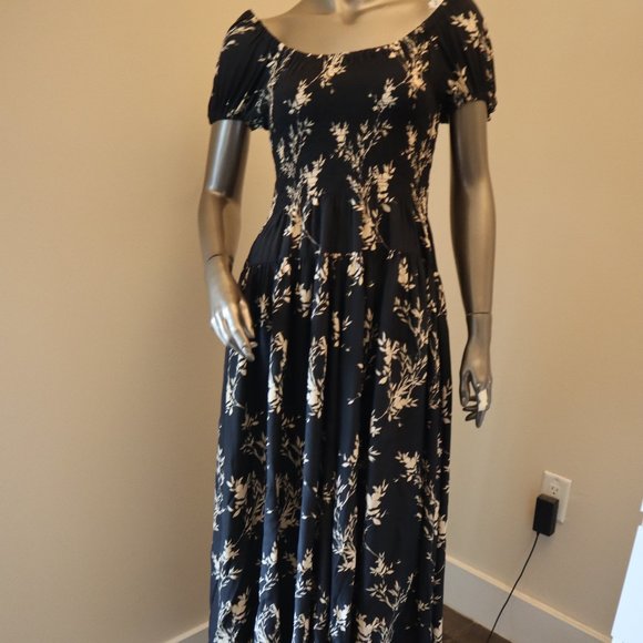 La Ligne Dresses & Skirts - La Ligne Black Midi Dress Floral Off Shoulder Smocked 100% Silk Women's Size XS